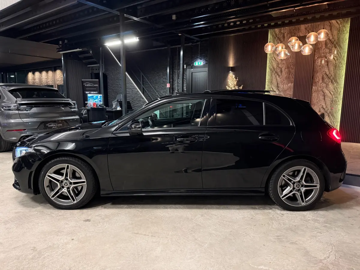 250 e AMG Luxury Limited|PANO|SFEER|BURMESTER