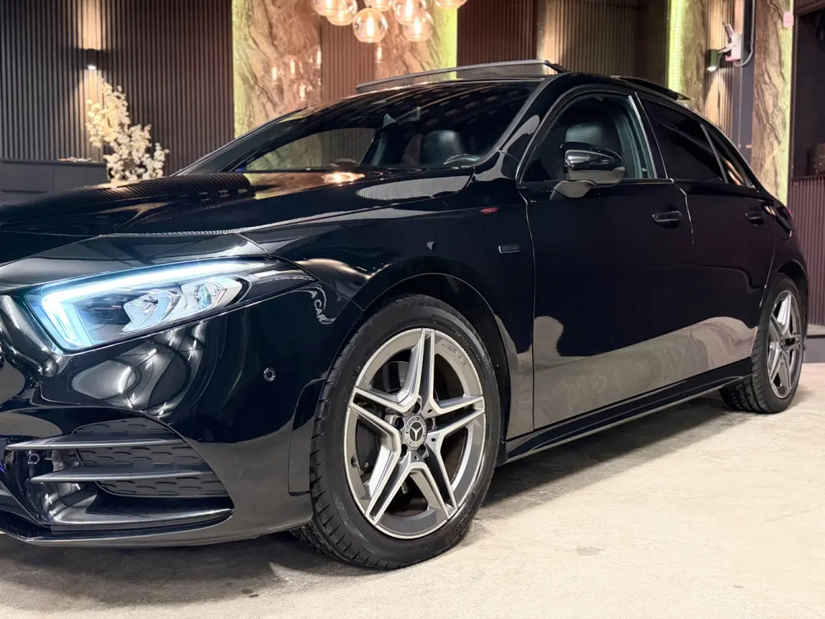 250 e AMG Luxury Limited|PANO|SFEER|BURMESTER
