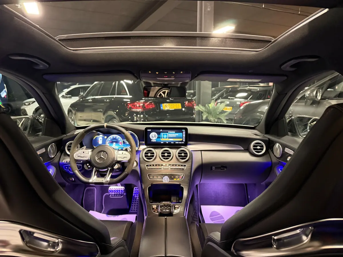 AMG 63 Premium Plus Pack|PANO|KUIP|FULL OPTIONS!
