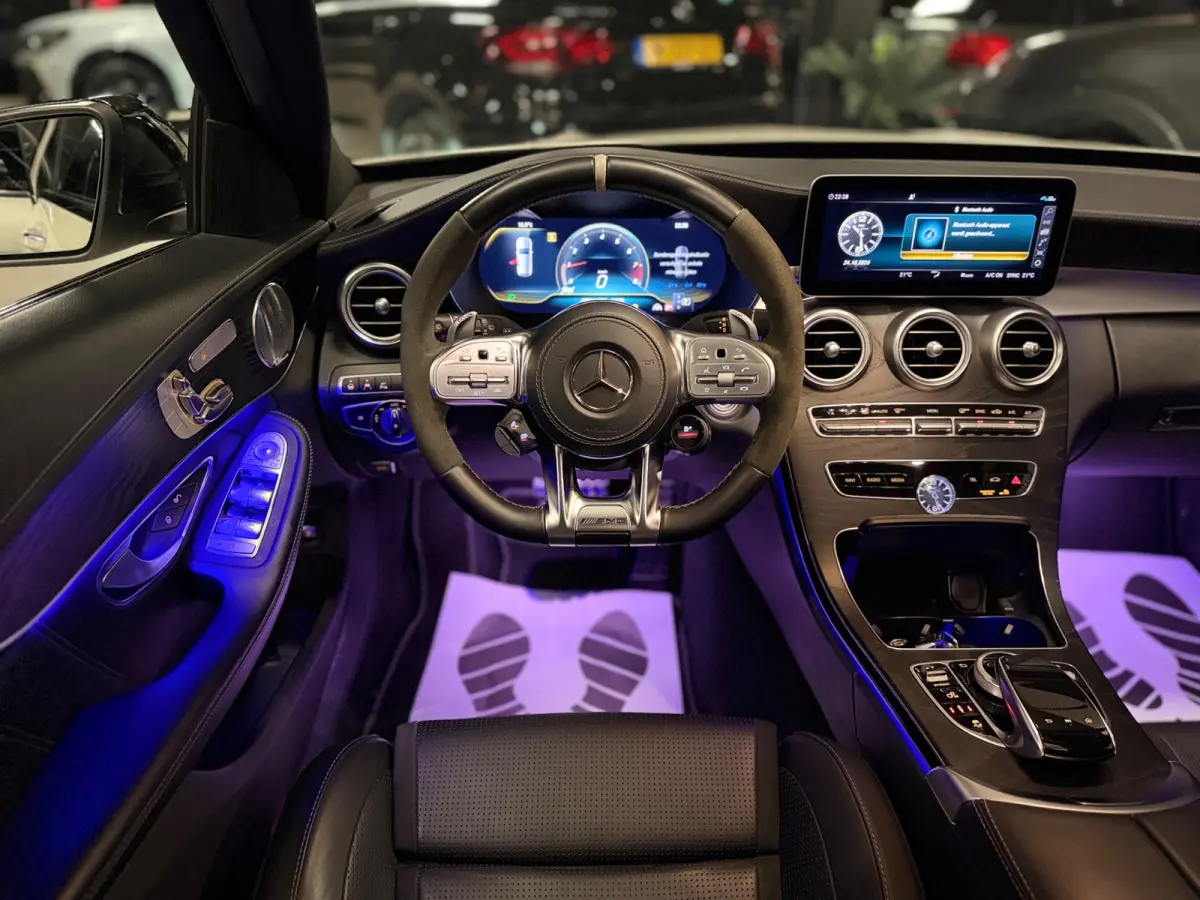 AMG 63 Premium Plus Pack|PANO|KUIP|FULL OPTIONS!
