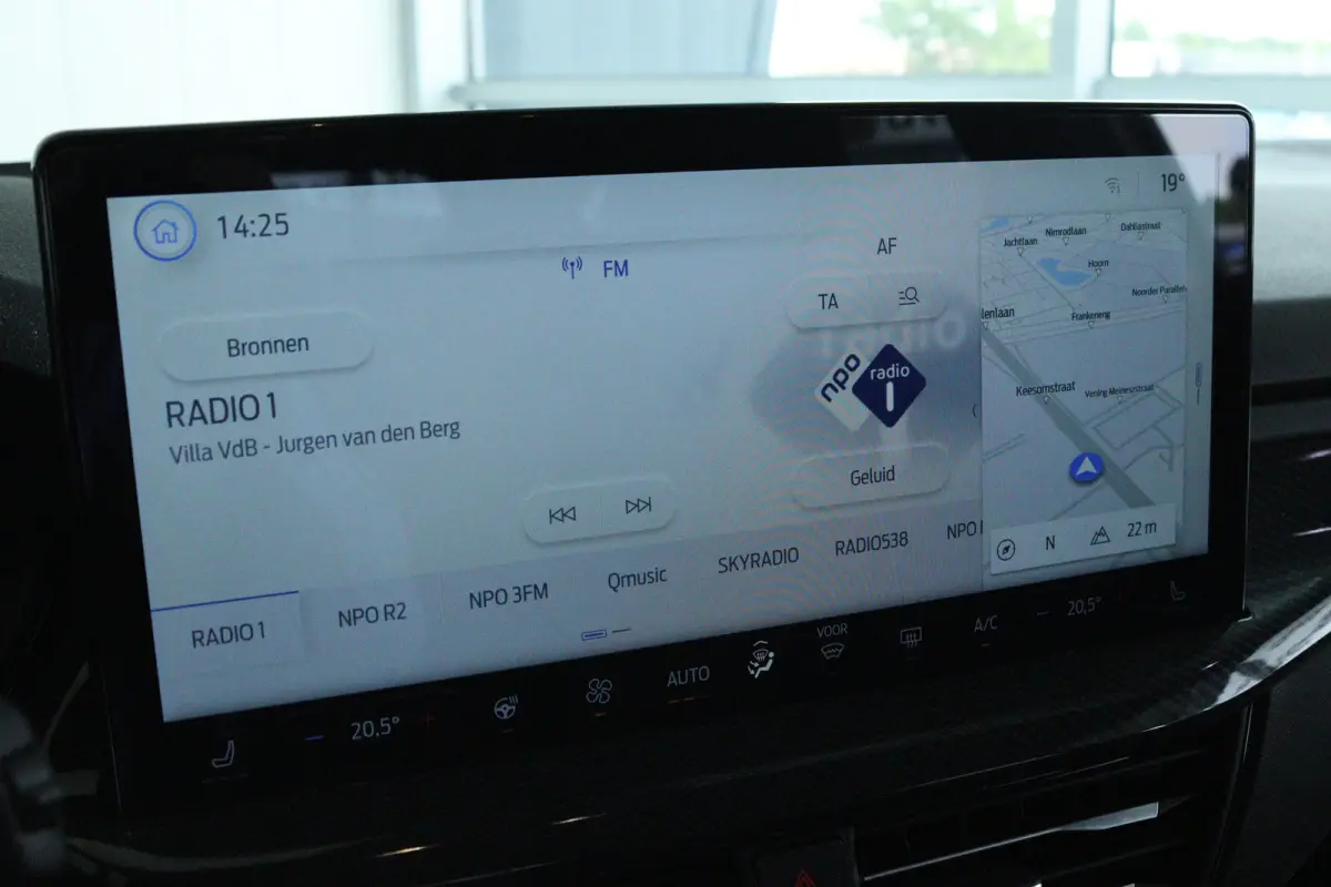 1.0 EcoBoost Hybrid ST Line | Apple Carplay/Android Auto|telefoonintegratie premium | Bekleding ST-Line (X) | Cruise control