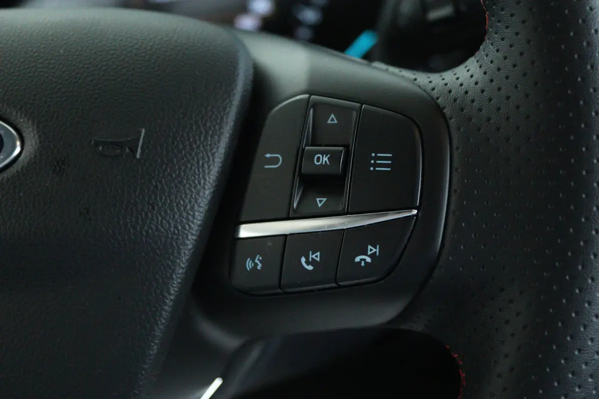 1.0 EcoBoost Hybrid ST Line | Apple Carplay/Android Auto|telefoonintegratie premium | Bekleding ST-Line (X) | Cruise control