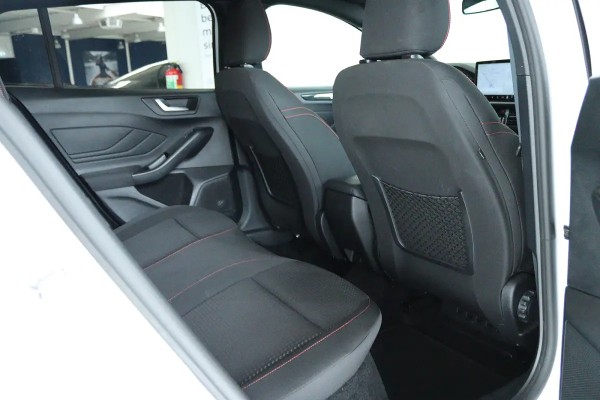 1.0 EcoBoost Hybrid ST Line | Apple Carplay/Android Auto|telefoonintegratie premium | Bekleding ST-Line (X) | Cruise control
