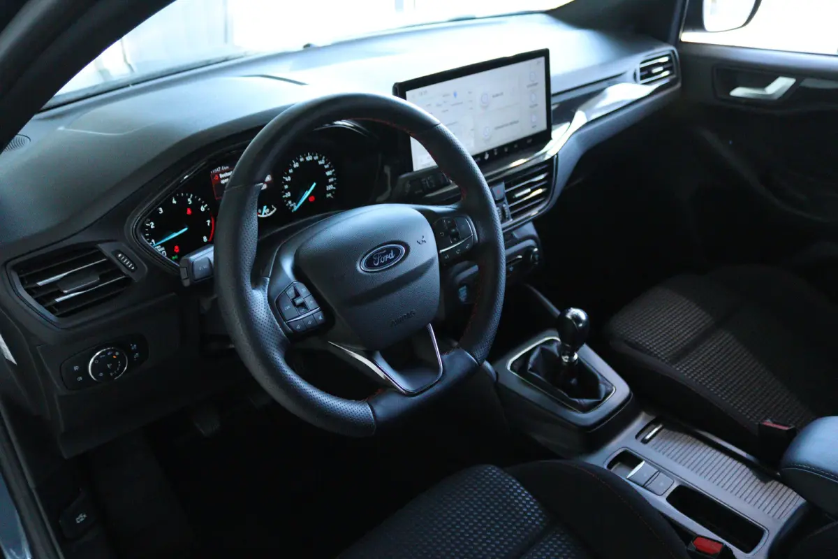 1.0 EcoBoost Hybrid ST Line | Apple Carplay/Android Auto|telefoonintegratie premium | Cruise control | Extra getint glas