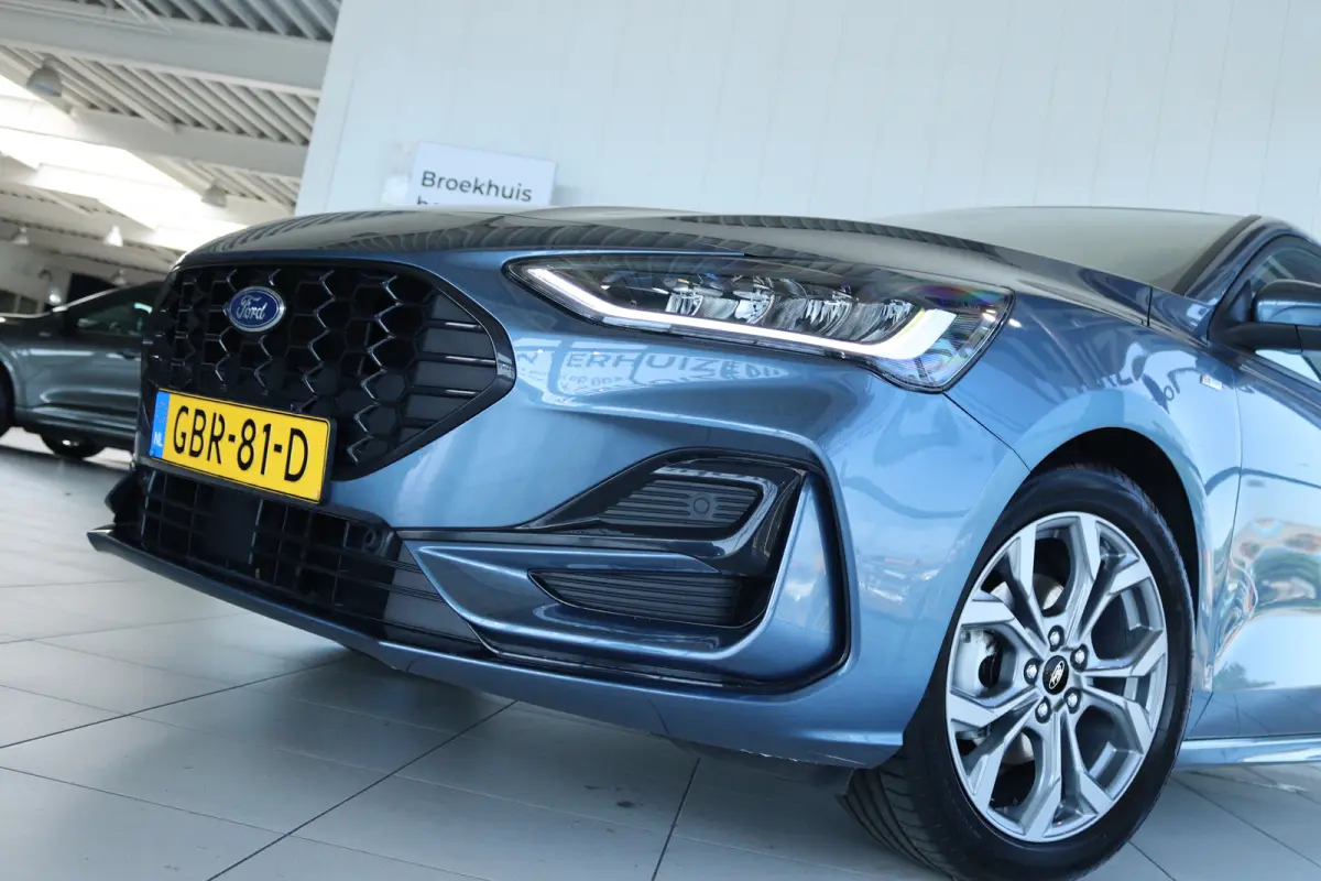 1.0 EcoBoost Hybrid ST Line | Apple Carplay/Android Auto|telefoonintegratie premium | Cruise control | Extra getint glas