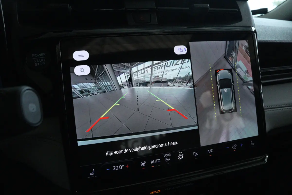 Premium 44 kWh | Adapt. Cruise | B&O | Schuifdak | 360 Camera | Stoel+Stuurverwarming | MATRIX | Keyless | Carplay | Navi | Climate |