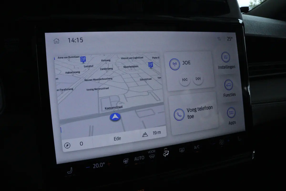 Premium 44 kWh | Adapt. Cruise | B&O | Schuifdak | 360 Camera | Stoel+Stuurverwarming | MATRIX | Keyless | Carplay | Navi | Climate |