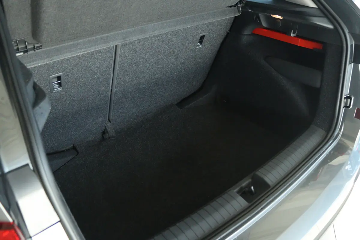 1.0 TSI Selection | Cruise Control | Navigatie | LED | Airco | Virtual Cockpit |