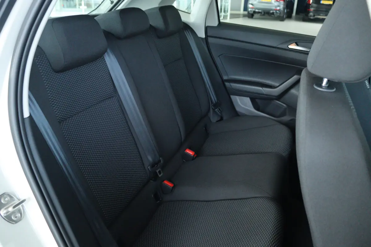1.0 MPI Edition | Cruise Control | Carplay | Airco | Sensoren | LMV | LED | Virtual Cockpit |