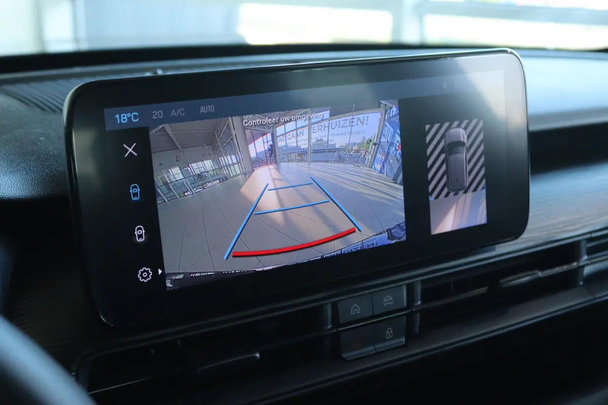 Longitude 54 kWh | Adapt. Cruise | Warmtepomp | Camera | Keyless | LED | Carplay | Climate | LMV |