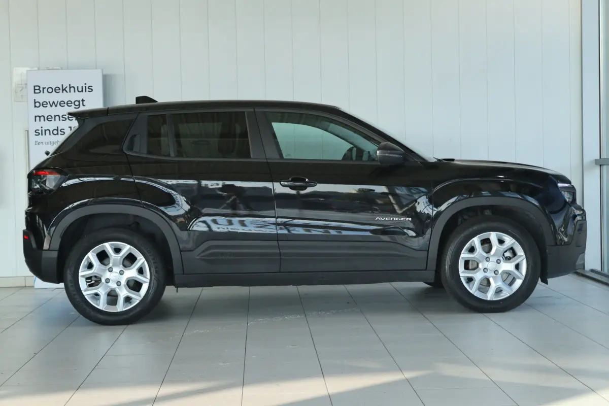 Longitude 54 kWh | Adapt. Cruise | Warmtepomp | Camera | Keyless | LED | Carplay | Climate | LMV |