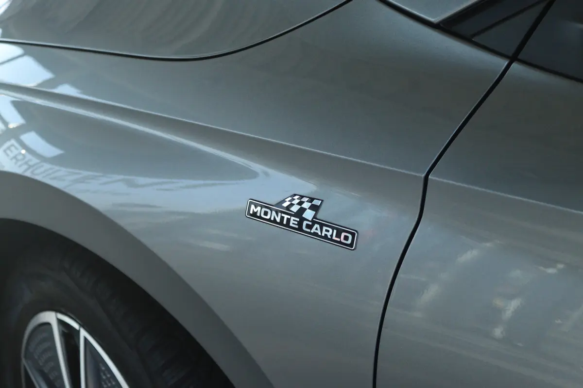 1.0 TSI Monte Carlo | Cruise Control | Carplay | Sensoren | LED | Climate |
