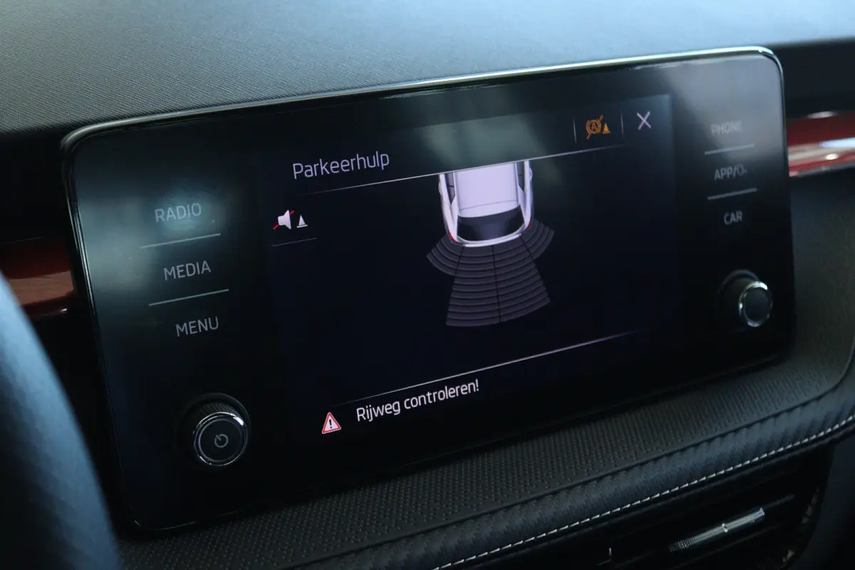 1.0 TSI Monte Carlo | Cruise Control | Carplay | Sensoren | LED | Climate |