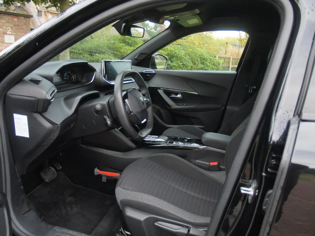 EV Active 54 kWh | Nieuw Model | SOH 94% | Warmtepomp | Apple Carplay | Dealeronderhouden | NL-Auto |