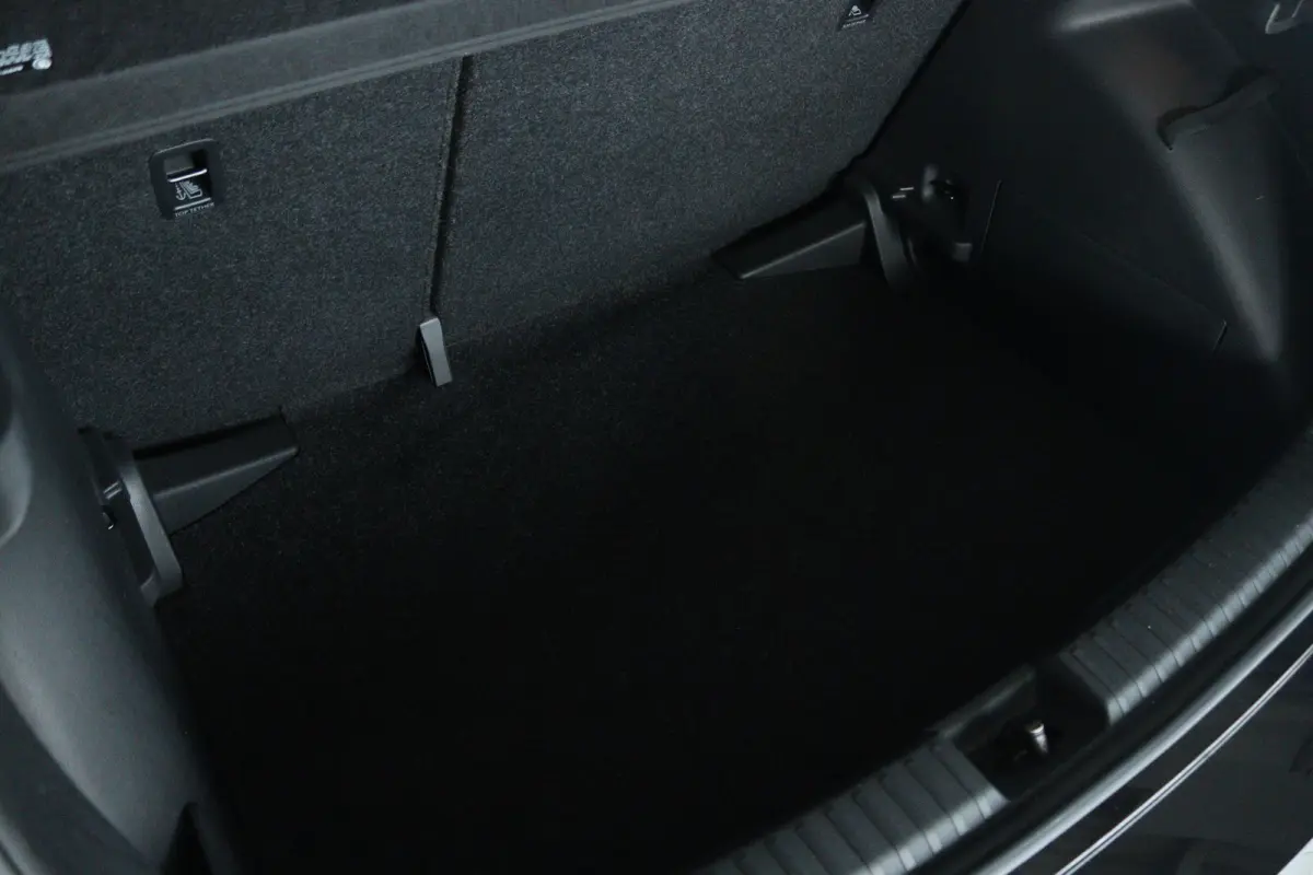 1.0 TSI Selection | Cruise Control | Carplay | LED | Elektrische Ramen | Airco |