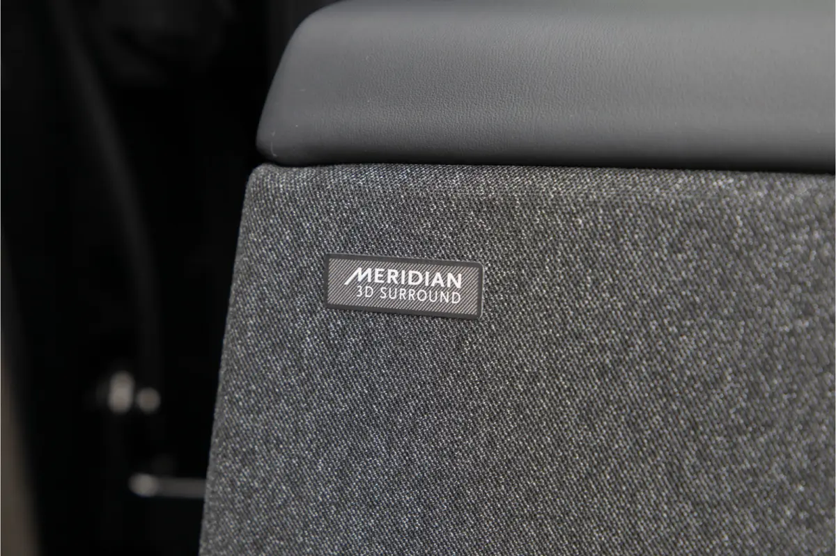 3.0 P460e Dynamic HSE PHEV Carbon, Pano, Meridian, Trekhaak, Black-Pack 2024 BTW