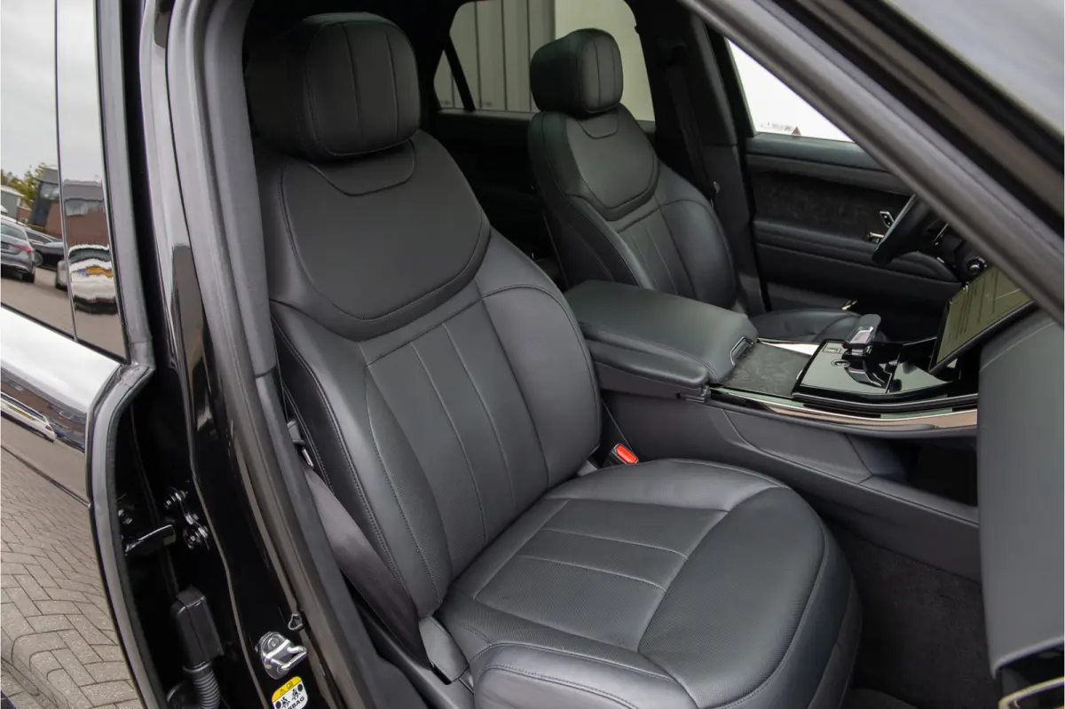 3.0 P460e Dynamic HSE PHEV Carbon, Pano, Meridian, Trekhaak, Black-Pack 2024 BTW