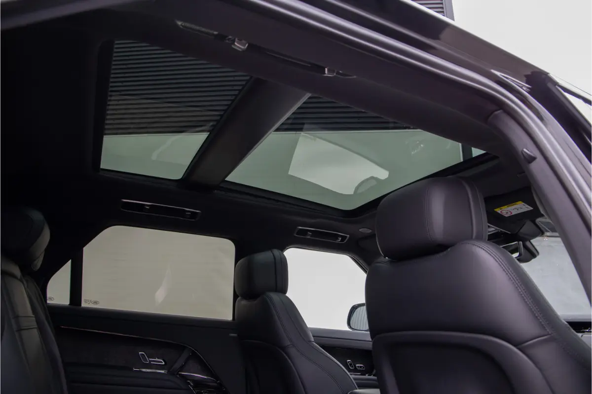 3.0 P460e Dynamic HSE PHEV Carbon, Pano, Meridian, Trekhaak, Black-Pack 2024 BTW