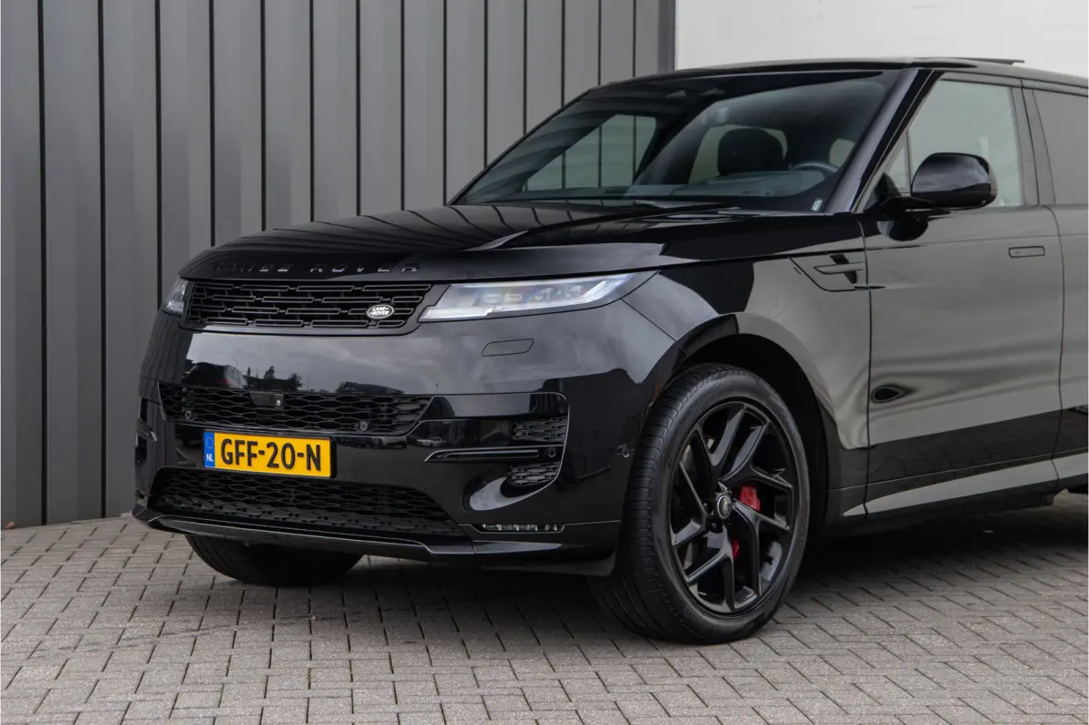 3.0 P460e Dynamic HSE PHEV Carbon, Pano, Meridian, Trekhaak, Black-Pack 2024 BTW