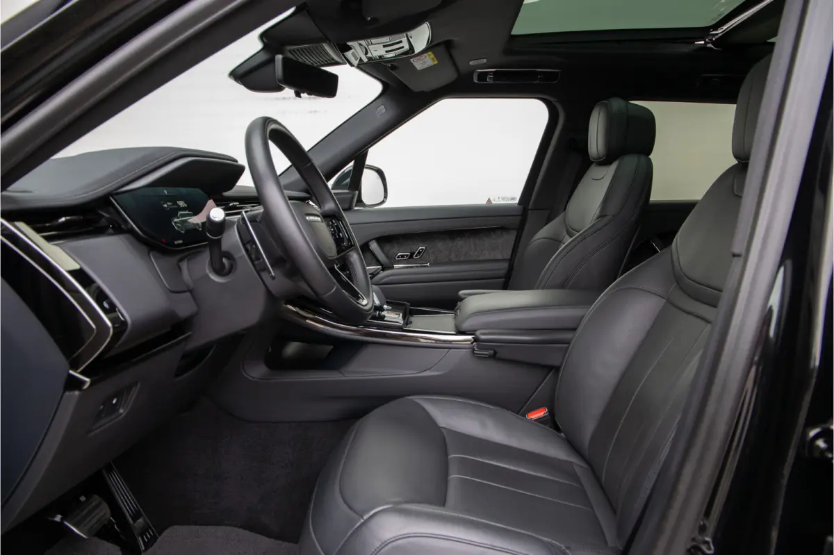 3.0 P460e Dynamic HSE PHEV Carbon, Pano, Meridian, Trekhaak, Black-Pack 2024 BTW