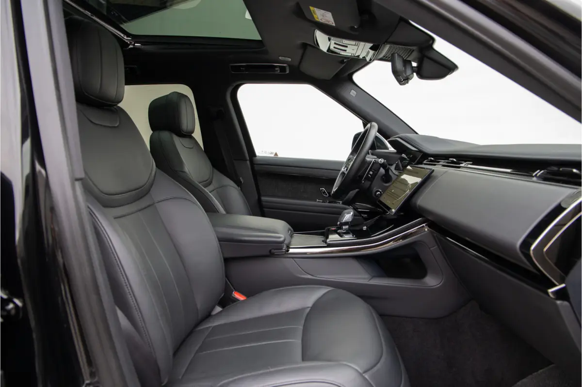 3.0 P460e Dynamic HSE PHEV Carbon, Pano, Meridian, Trekhaak, Black-Pack 2024 BTW