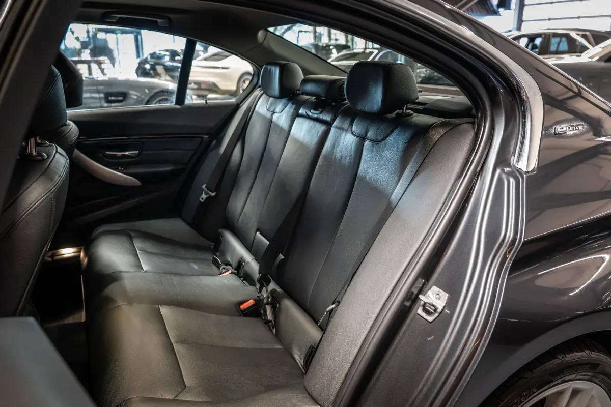 330e High Executive Dealer Onderhouden | NL Auto | Sportstoelen