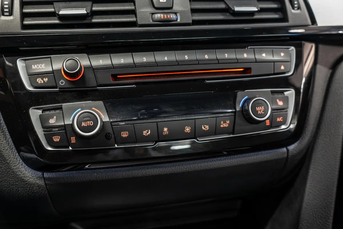 330e High Executive Dealer Onderhouden | NL Auto | Sportstoelen