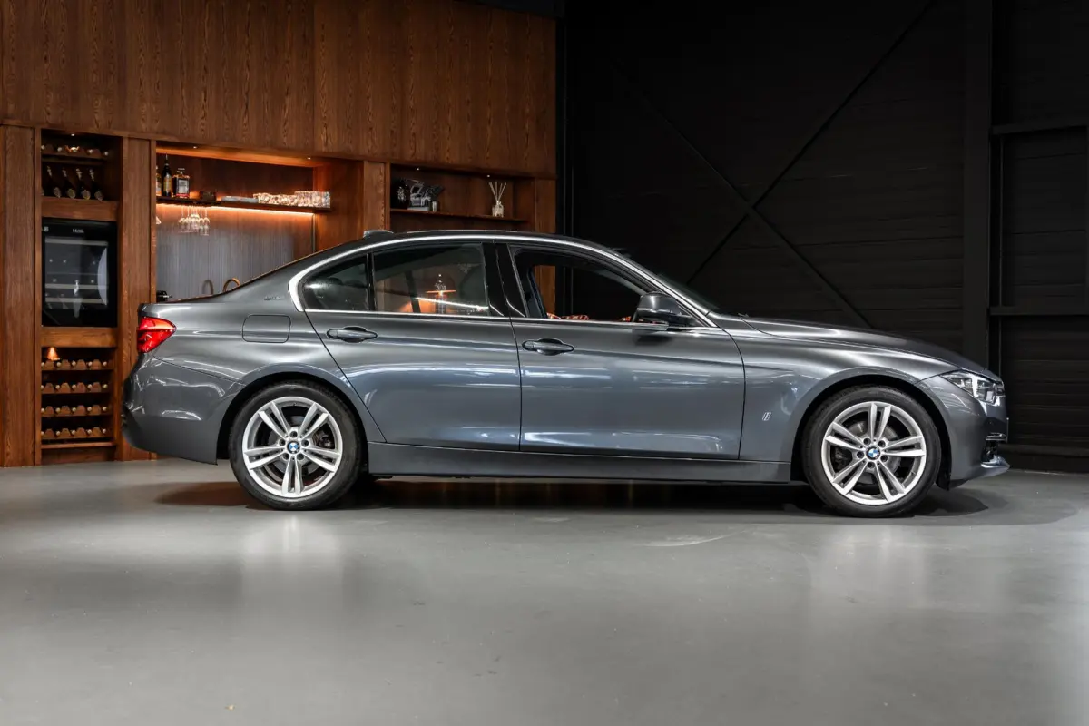 330e High Executive Dealer Onderhouden | NL Auto | Sportstoelen