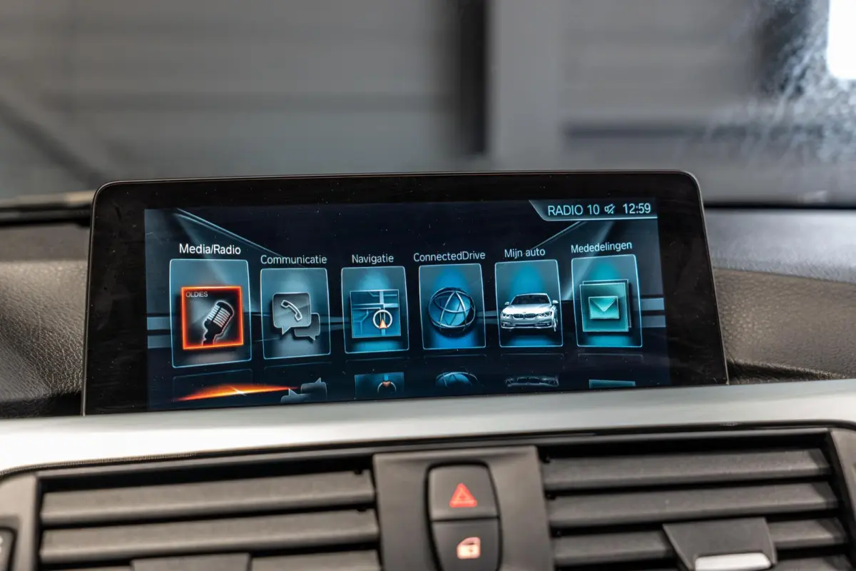 330e High Executive Dealer Onderhouden | NL Auto | Sportstoelen