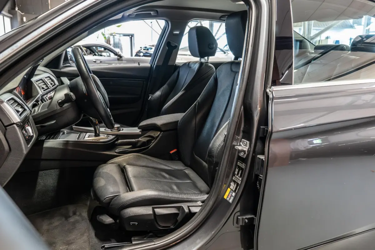 330e High Executive Dealer Onderhouden | NL Auto | Sportstoelen