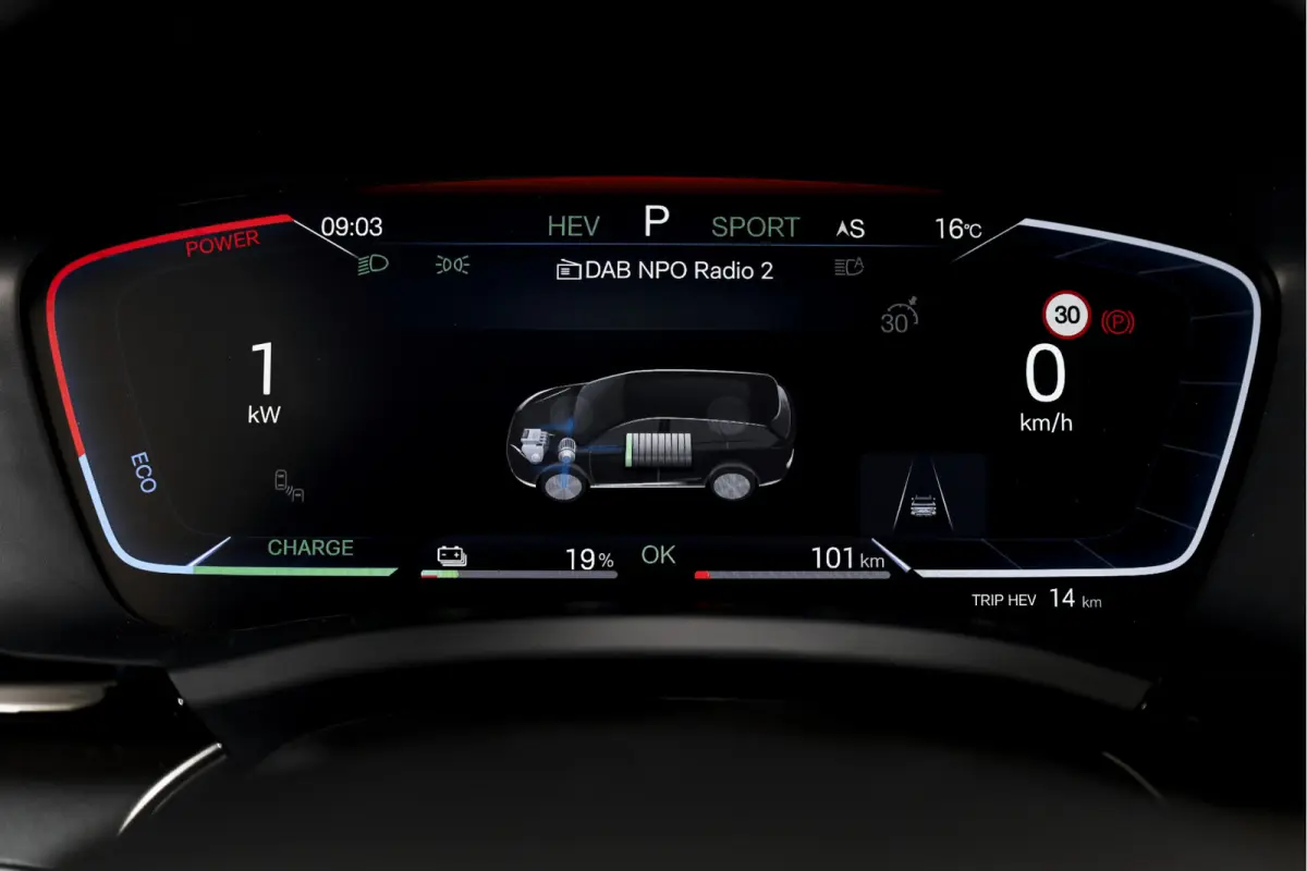 1.5 DM-i FWD Boost | Plug-In | S/K-Panodak | 360 Camera | App connect | Adapt. Cruise | Elek. Klep | Infinity audio | 19" | 1965