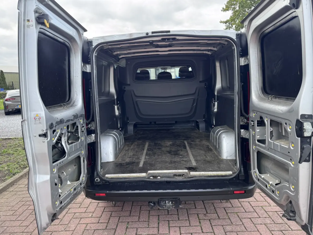 1.6 dCi T29 L2H1 DC Comfort, BTW, Euro 6, 5 Persoons, Navigatie, PDC