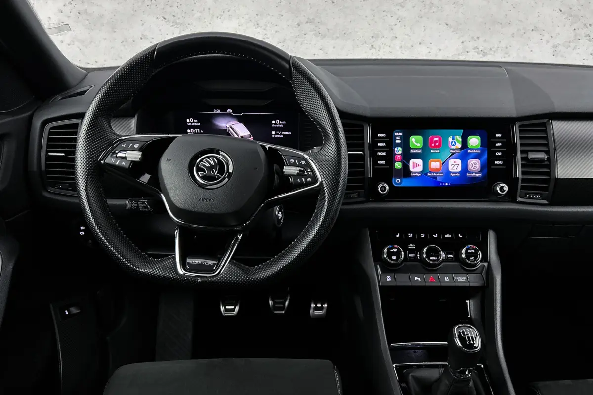 1.5 TSI Sportline Business | Trekhaak | Stoelverwarming | LED | Camera