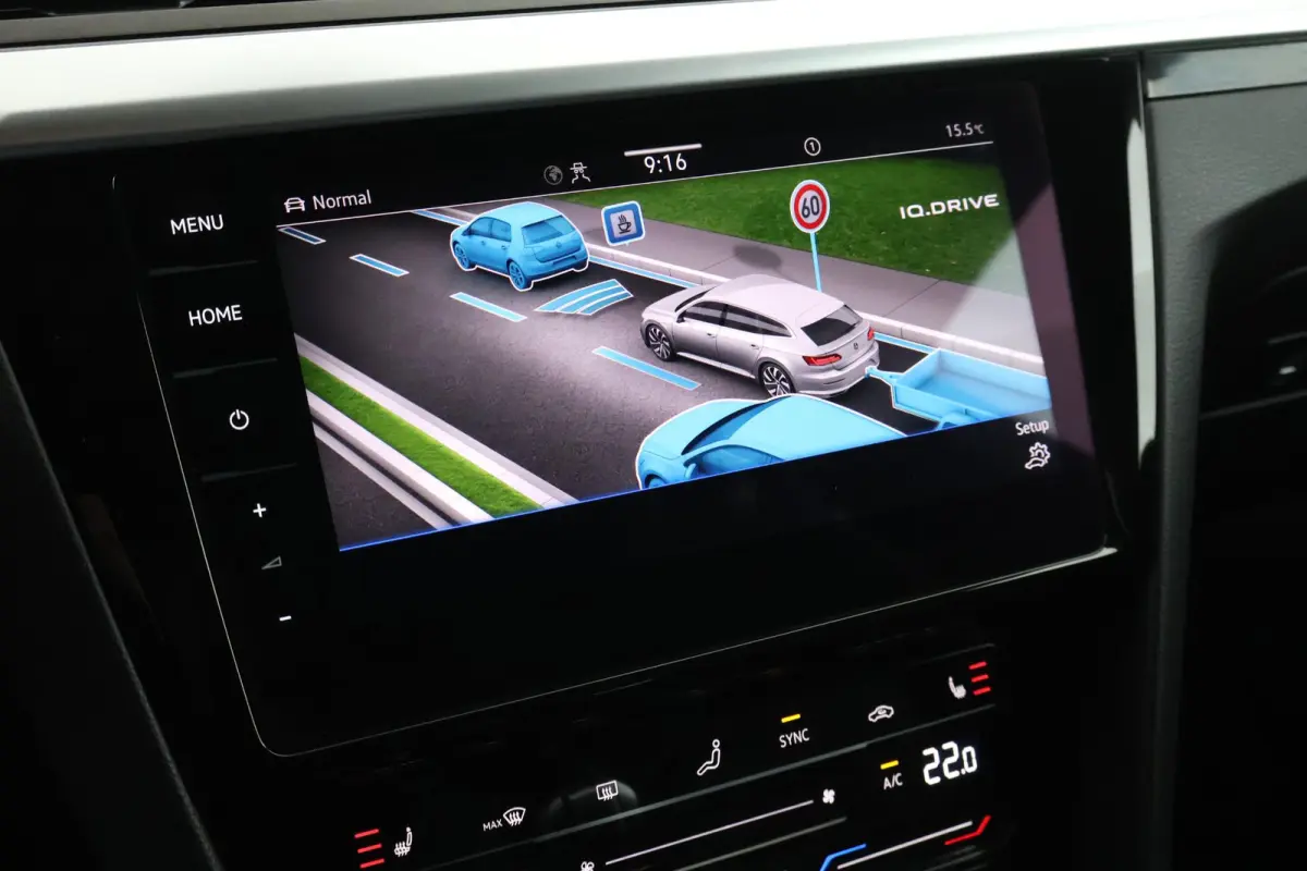 1.4 TSI 245pk eHybrid R-Line Business+ Trekhaak 360Camera Leder Panoramadak LED Keyless Stoelverwarming Virtual Cockpit Navigatie