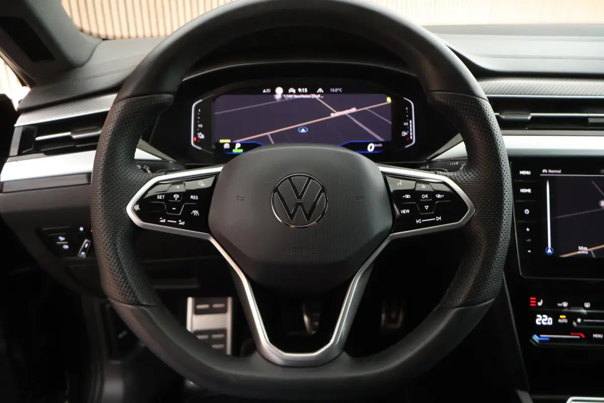 1.4 TSI 245pk eHybrid R-Line Business+ Trekhaak 360Camera Leder Panoramadak LED Keyless Stoelverwarming Virtual Cockpit Navigatie
