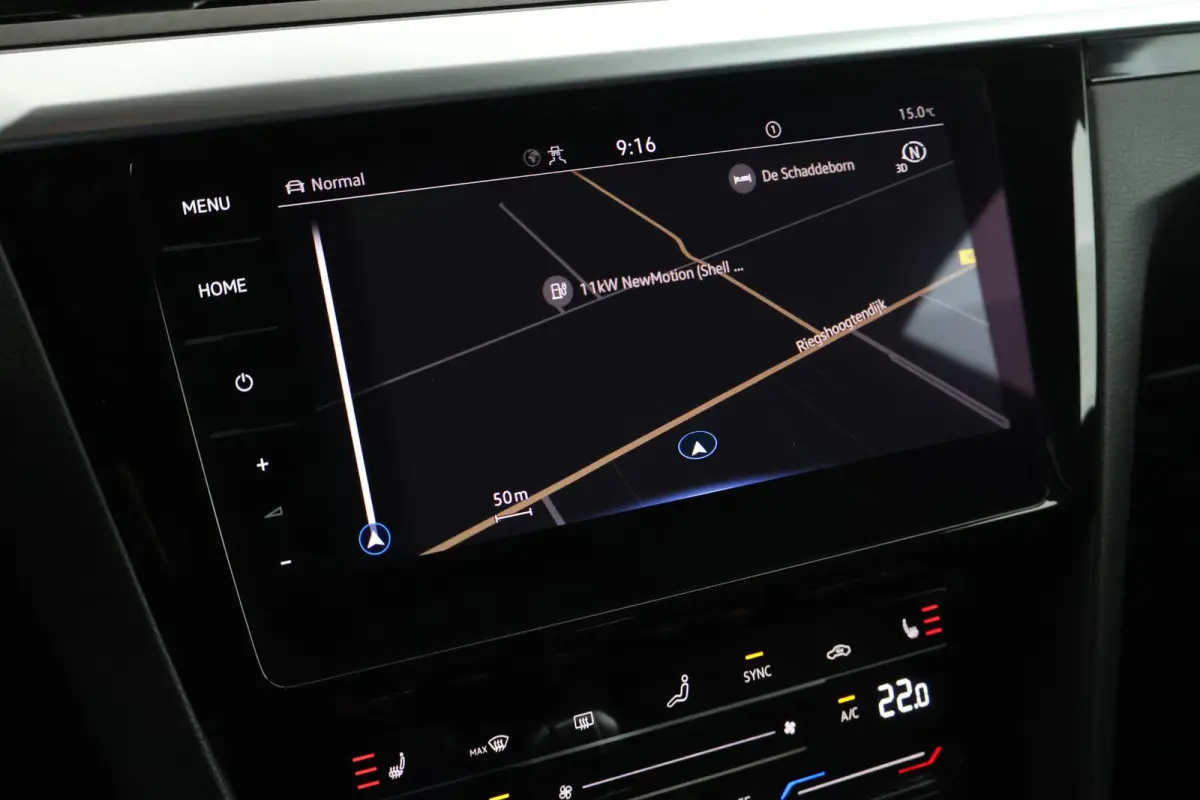 1.4 TSI 245pk eHybrid R-Line Business+ Trekhaak 360Camera Leder Panoramadak LED Keyless Stoelverwarming Virtual Cockpit Navigatie