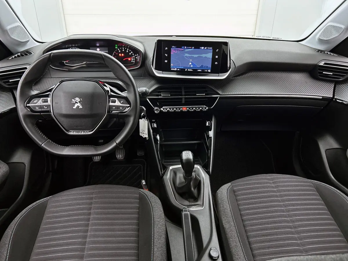 Style 75pk | Navigatie | Camera | Airco | | Cruise Control | Licht Metalen Velgen 16"