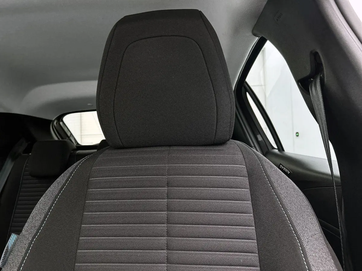 Style 75pk | Navigatie | Camera | Airco | | Cruise Control | Licht Metalen Velgen 16"
