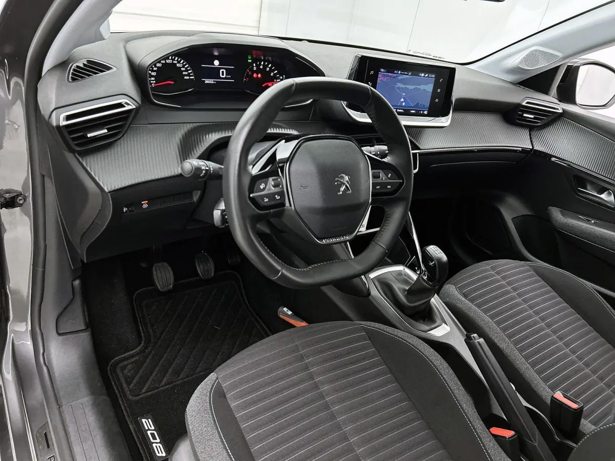 Style 75pk | Navigatie | Camera | Airco | | Cruise Control | Licht Metalen Velgen 16"