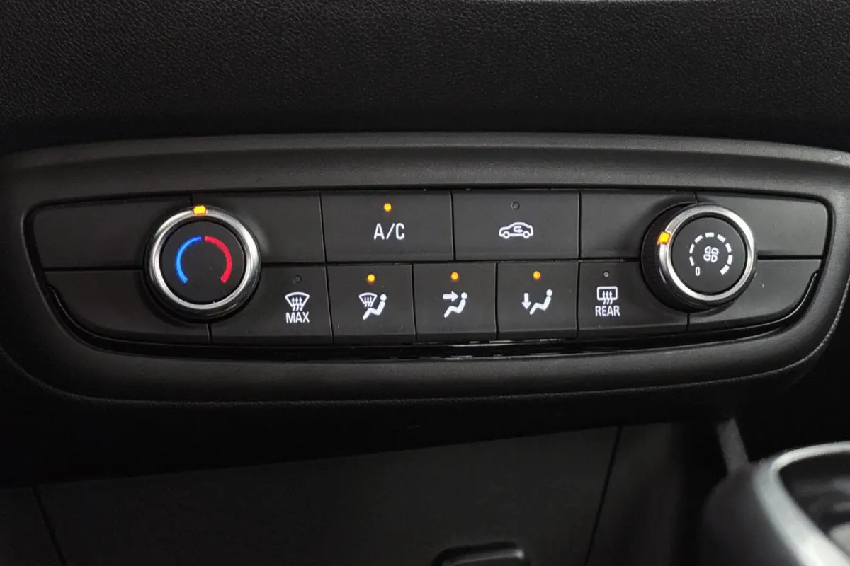 1.2 Turbo Edition 110PK Trekhaak Camera Apple CarPlay