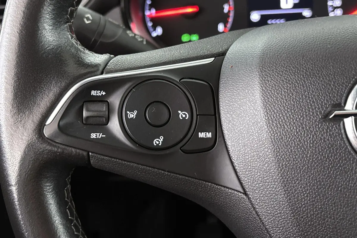 1.2 Turbo Edition 110PK Trekhaak Camera Apple CarPlay