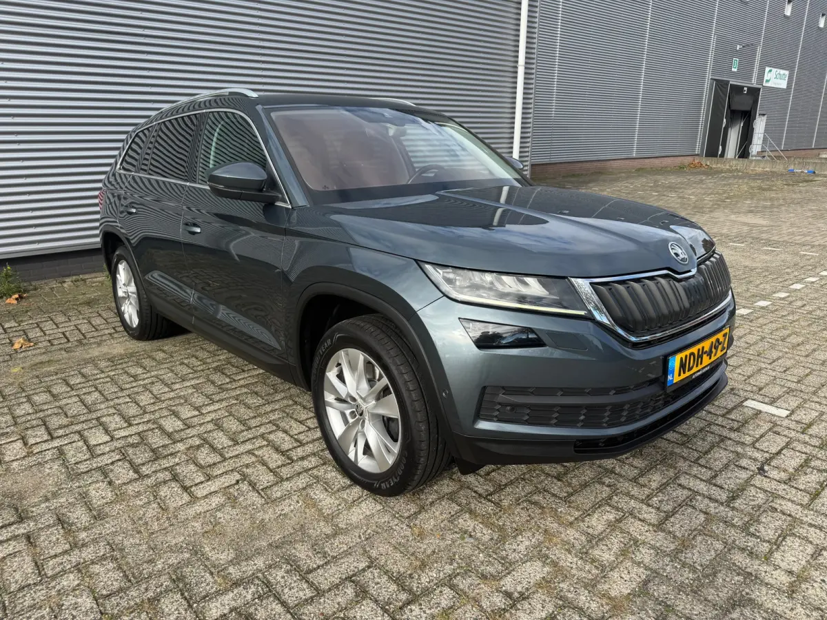 2.0 TSI 4x4 Style Business 7p.,leder/alcantara,Nav/Camera/Carplay-Android,Trekhaak