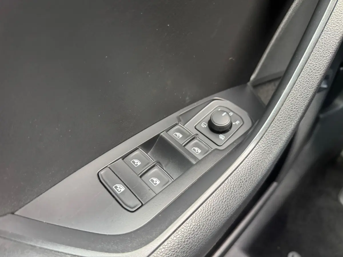 2.0 TSI 4x4 Style Business 7p.,leder/alcantara,Nav/Camera/Carplay-Android,Trekhaak