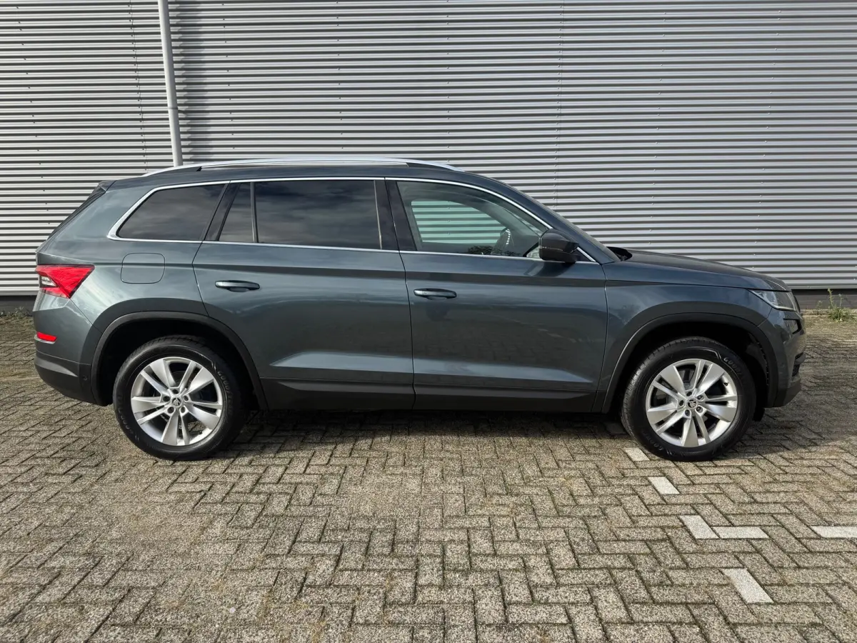 2.0 TSI 4x4 Style Business 7p.,leder/alcantara,Nav/Camera/Carplay-Android,Trekhaak
