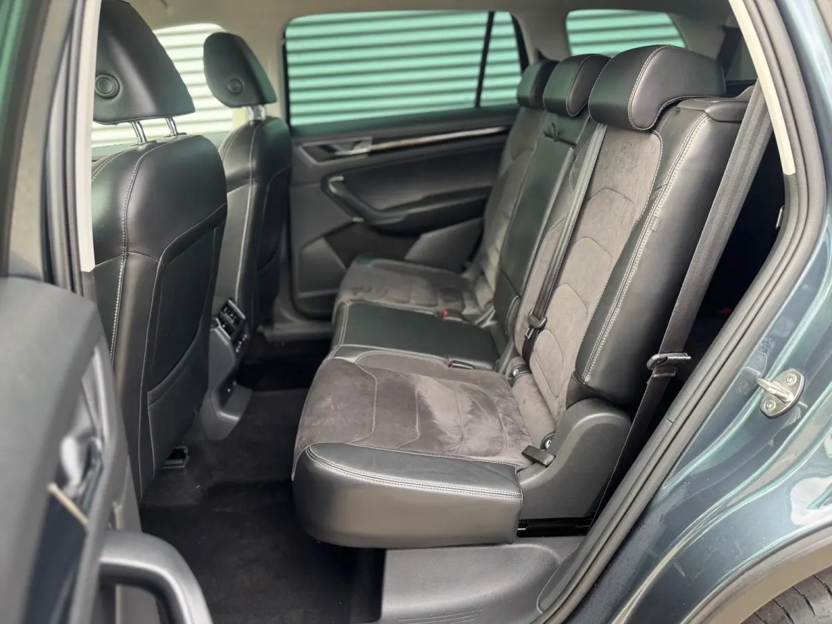 2.0 TSI 4x4 Style Business 7p.,leder/alcantara,Nav/Camera/Carplay-Android,Trekhaak