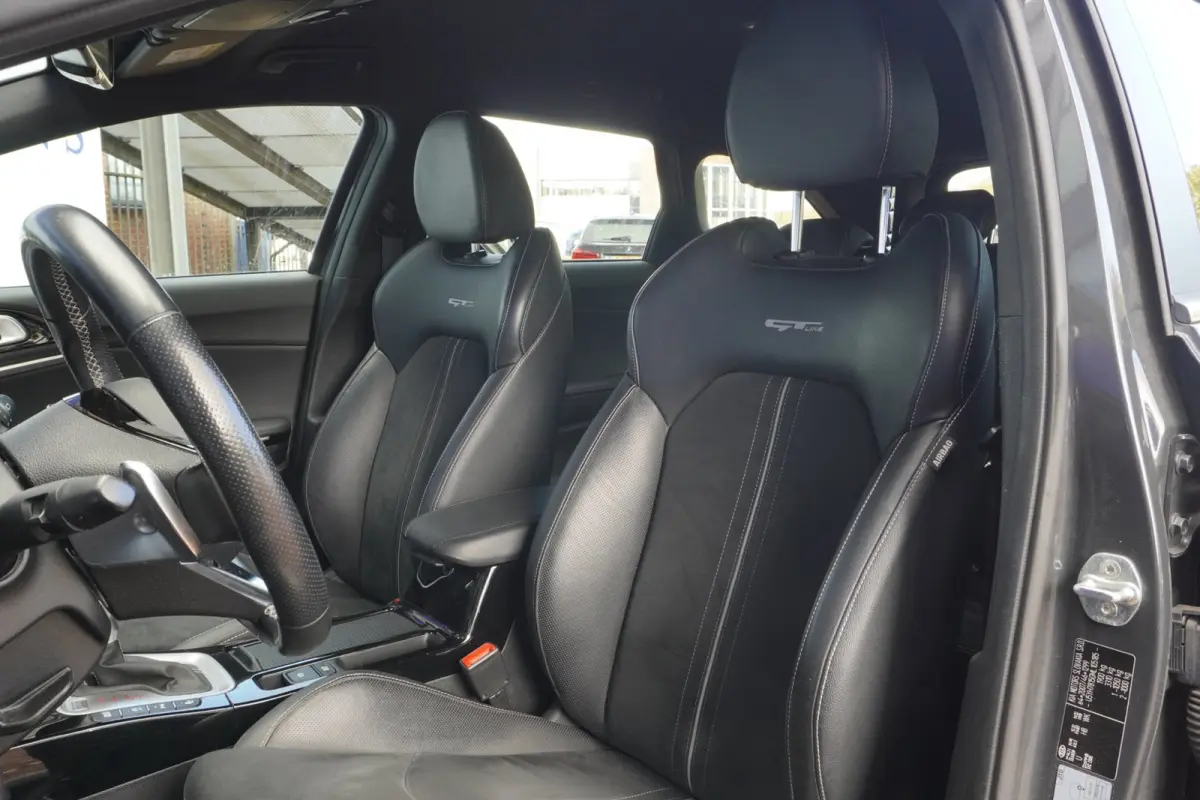 1.5 T-GDi MHEV GT-Line 160PK / Camera / LED / Stuur&Stoelverw. / 1EIG /Afn.Trekhaak / = DEALER ONDERHOUDEN !!