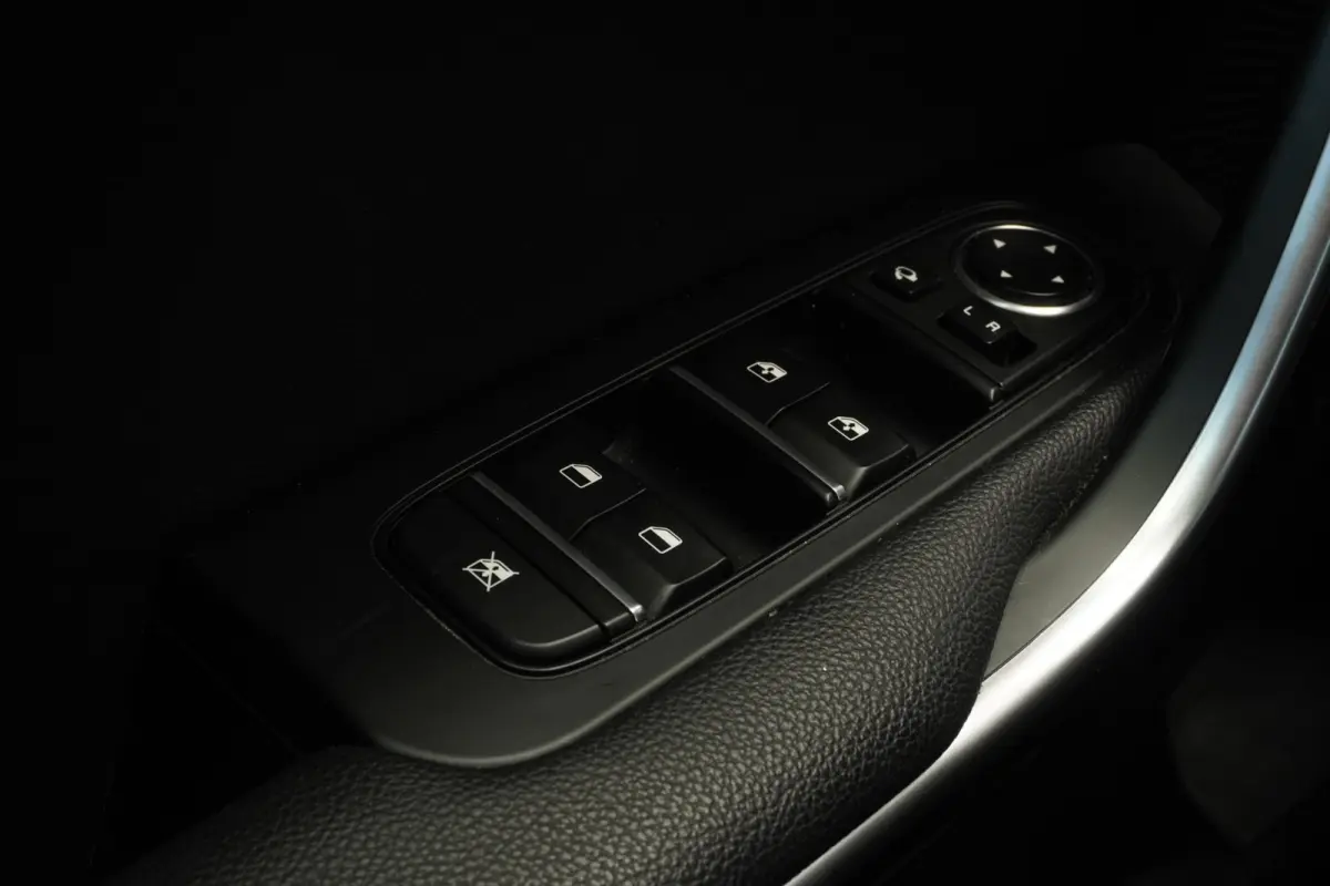 1.5 T-GDi MHEV GT-Line 160PK / Camera / LED / Stuur&Stoelverw. / 1EIG /Afn.Trekhaak / = DEALER ONDERHOUDEN !!