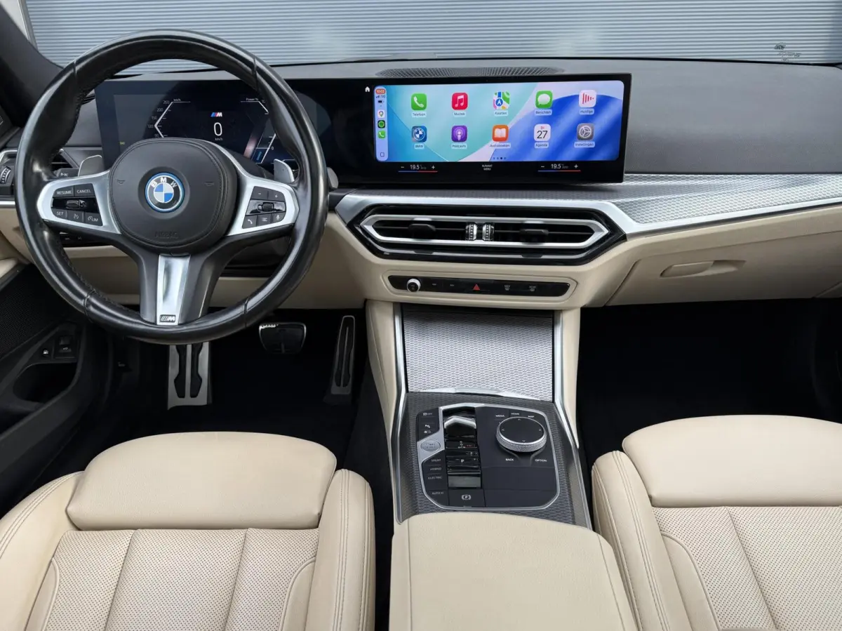 320e M-sport|PANO|Leer|Hifi|Sfeer|18''