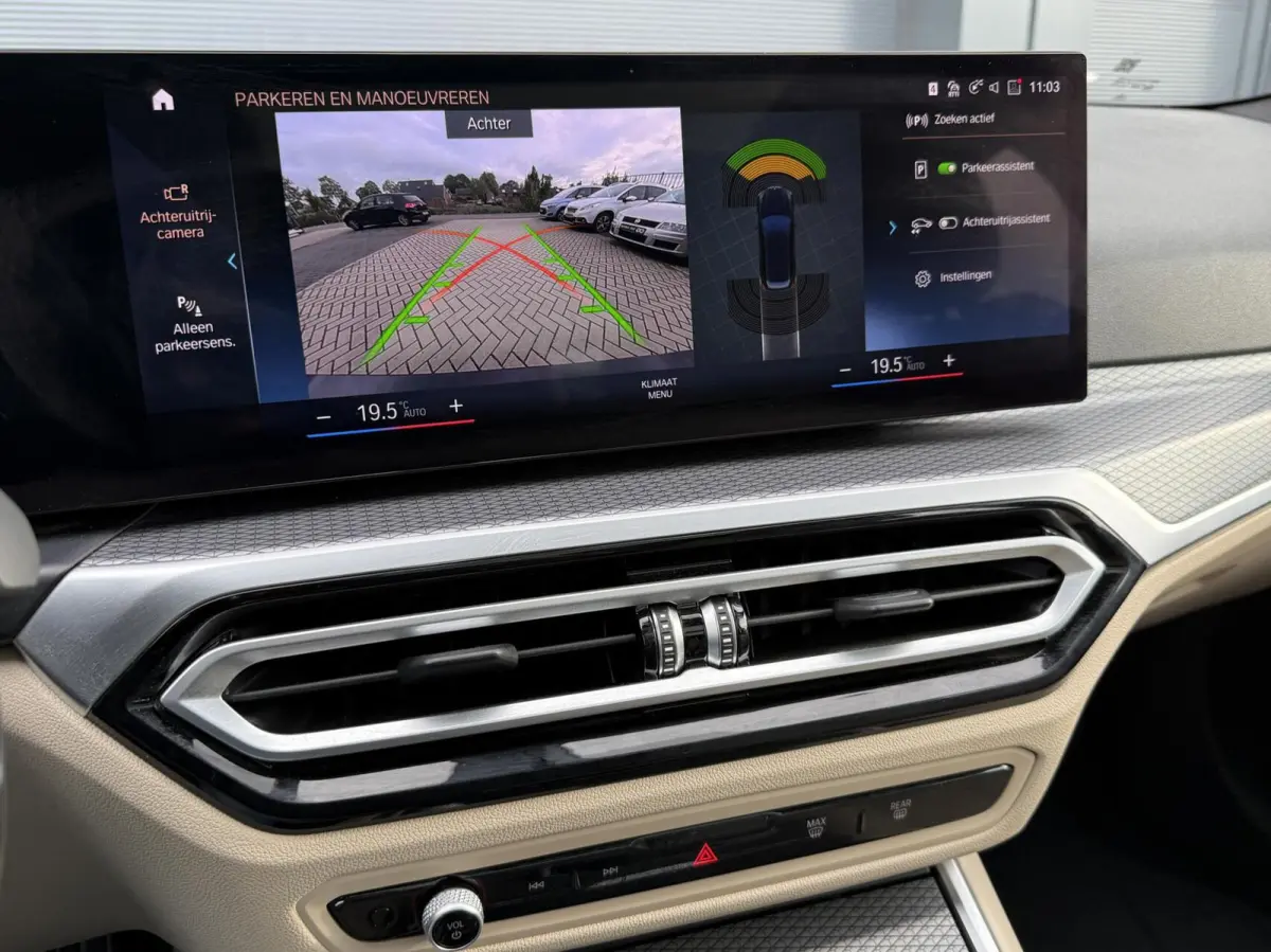 320e M-sport|PANO|Leer|Hifi|Sfeer|18''