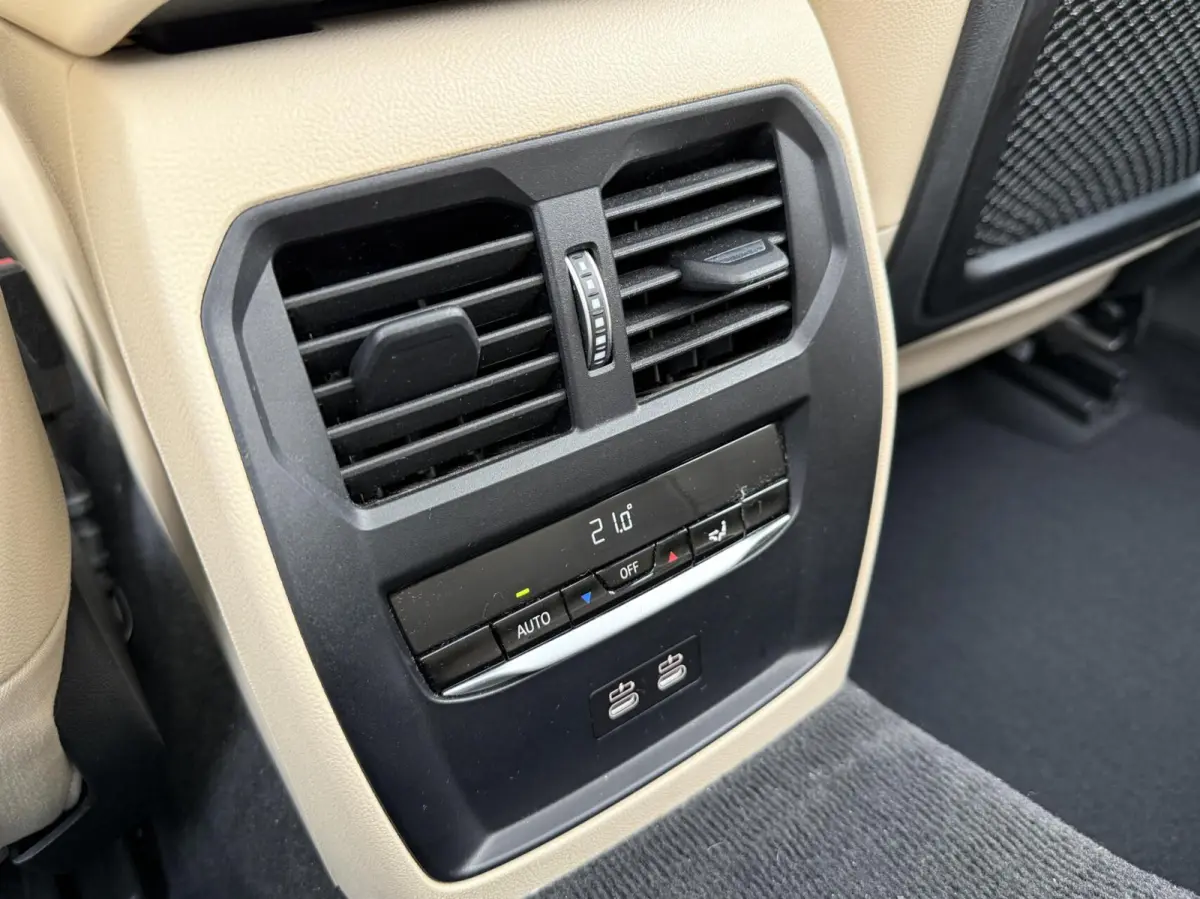 320e M-sport|PANO|Leer|Hifi|Sfeer|18''